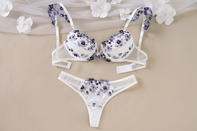 Floral Embroidery Push-Up Lingerie Set